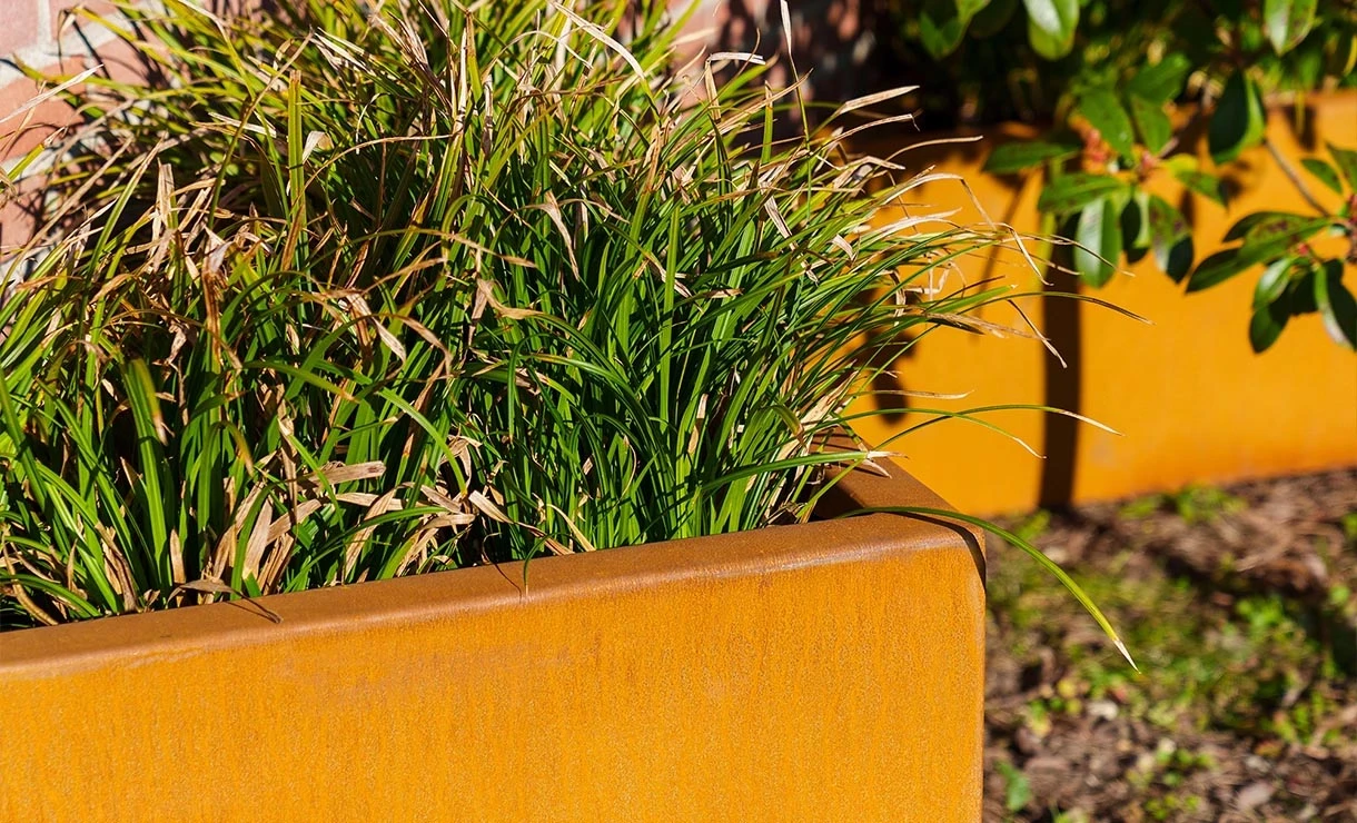 Cortenstaal Plantenbak Triangle 100 X 100 X 60 Cm 6 Cortenstaal Plantenbak Triangle 100 X 100 X 60 Cm - Afbeelding 4