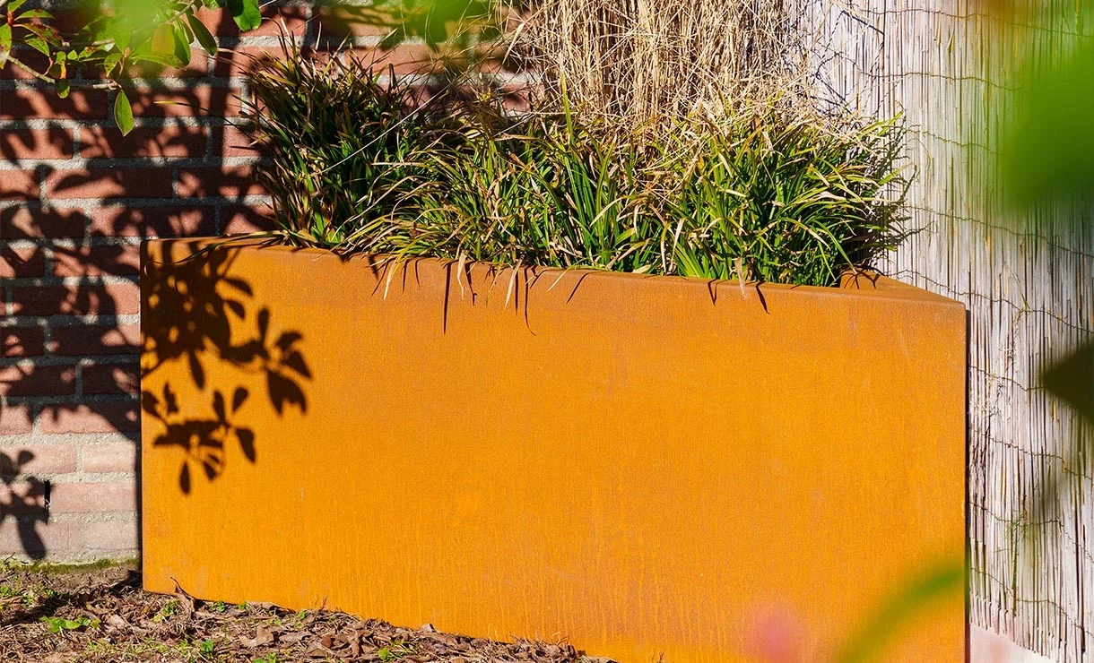 Cortenstaal Plantenbak Triangle 180 X 180 X 40 Cm 5 Cortenstaal Plantenbak Triangle 180 X 180 X 40 Cm - Afbeelding 3